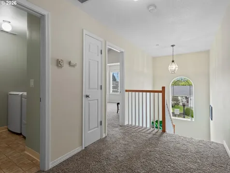 5700 NE 82nd Avenue Vancouver WA 98662