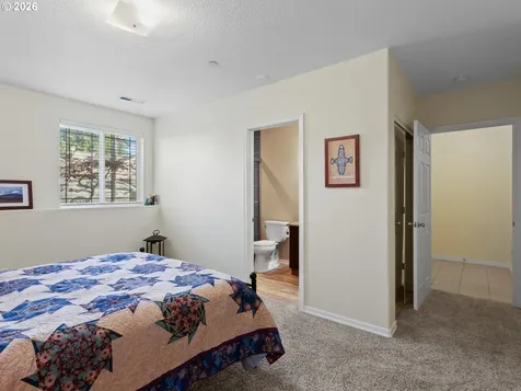5700 NE 82nd Avenue Vancouver WA 98662