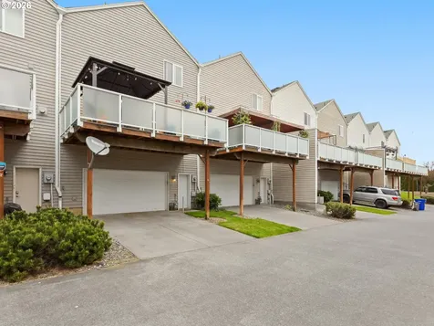 5700 NE 82nd Avenue Vancouver WA 98662