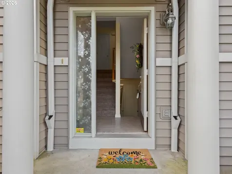5700 NE 82nd Avenue Vancouver WA 98662