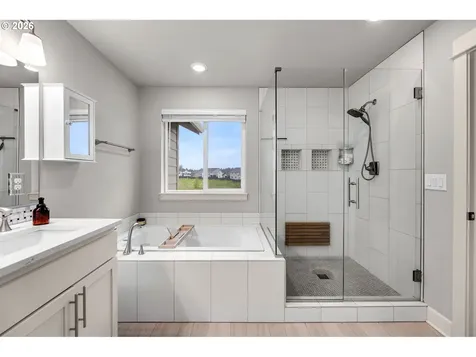 4766 S 16th Drive Ridgefield WA 98642