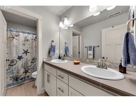 4766 S 16th Drive Ridgefield WA 98642