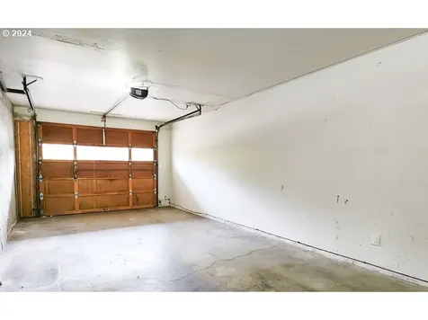 6462 SW Capitol Highway Portland OR 97239