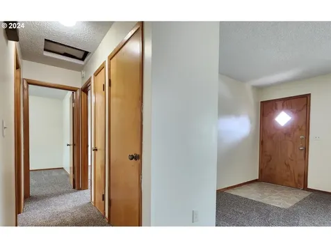 6462 SW Capitol Highway Portland OR 97239