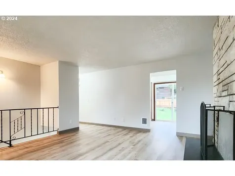 6462 SW Capitol Highway Portland OR 97239