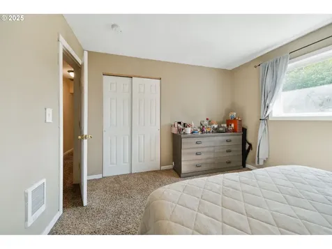 1510 SE 143rd Avenue Portland OR 97233