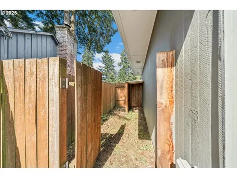 1510 SE 143rd Avenue Portland OR 97233