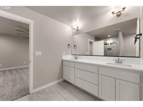 8602 NE 70th Circle Vancouver WA 98662