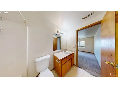 57 SW 206th Avenue Beaverton OR 97006
