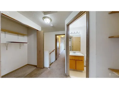 57 SW 206th Avenue Beaverton OR 97006