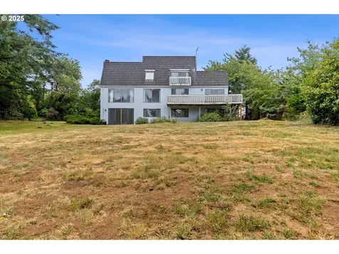 22905 NE Mountain Top Road Newberg OR 97132