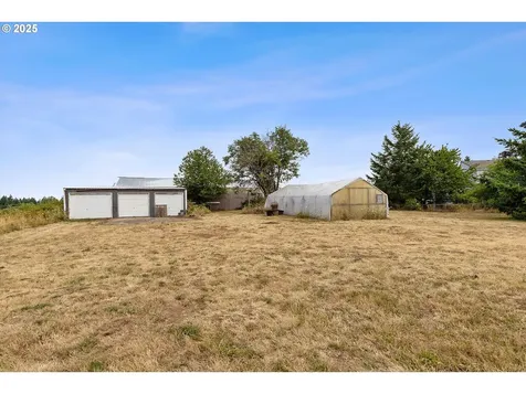 22905 NE Mountain Top Road Newberg OR 97132