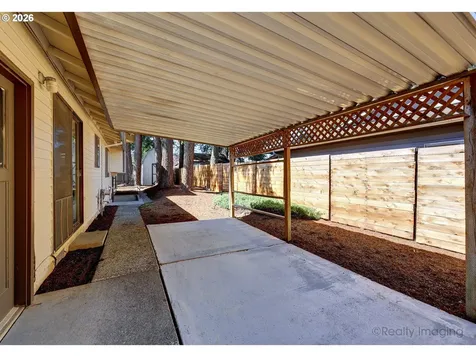 19425 NE Irving Court Portland OR 97230