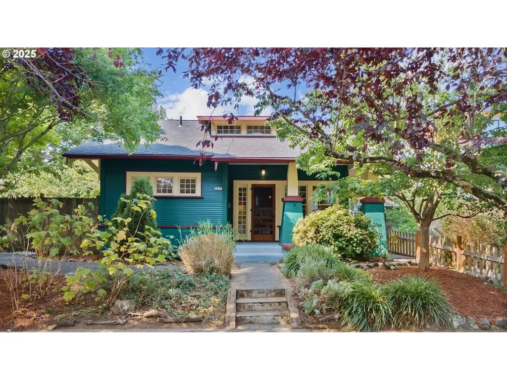 5835 N Detroit Avenue Portland OR 97217