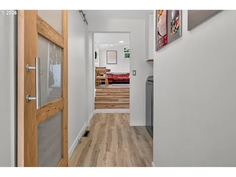 207 W 52nd Avenue Eugene OR 97405