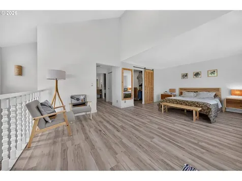 207 W 52nd Avenue Eugene OR 97405