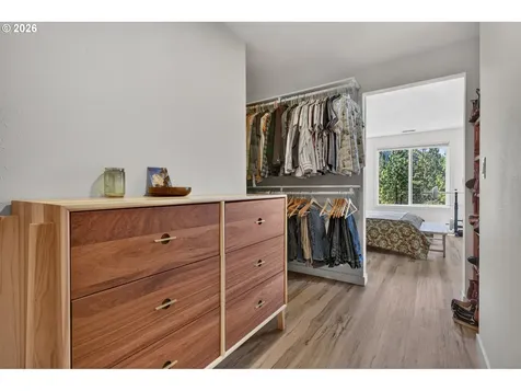 207 W 52nd Avenue Eugene OR 97405