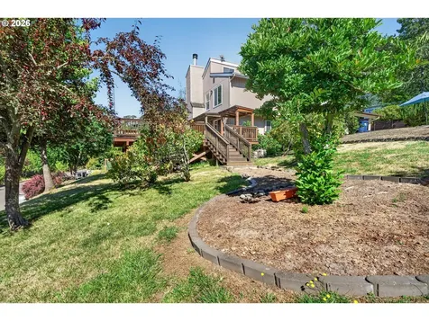 207 W 52nd Avenue Eugene OR 97405
