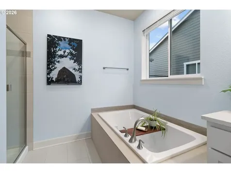 4935 S 16th Drive Ridgefield WA 98642