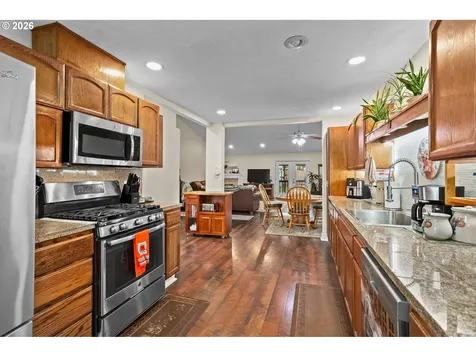 2846 SE 18th Circle Gresham OR 97080