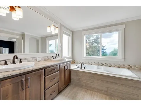 2059 NW Ramsey Drive Portland OR 97229
