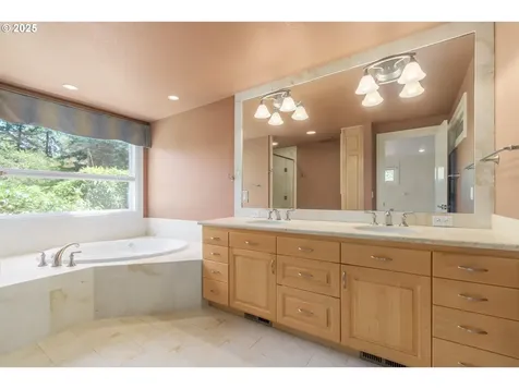 2965 Ingalls Way Eugene OR 97405
