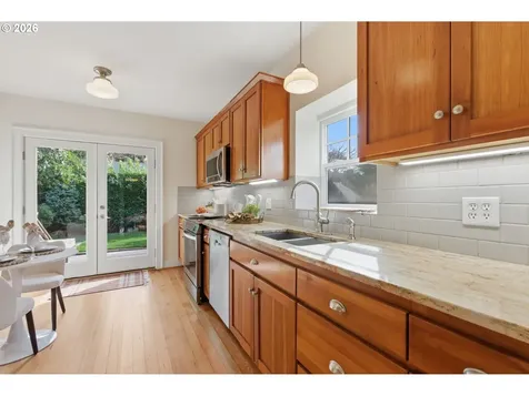3844 NE 21st Avenue Portland OR 97212
