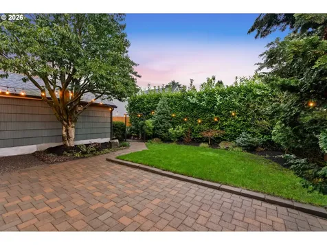 3844 NE 21st Avenue Portland OR 97212
