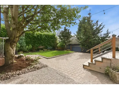 3844 NE 21st Avenue Portland OR 97212