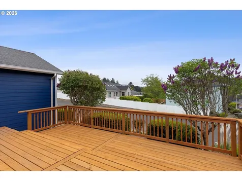 2445 NE 47th Street Lincoln City OR 97367