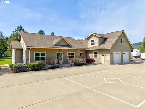 300 Mattie K Lane Roseburg OR 97471