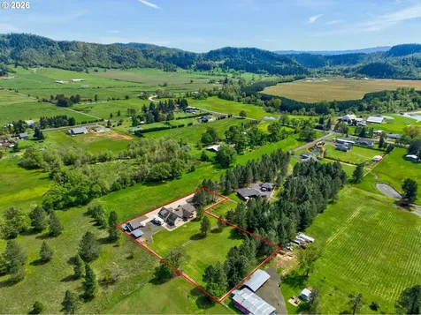 300 Mattie K Lane Roseburg OR 97471