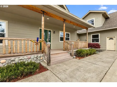 300 Mattie K Lane Roseburg OR 97471