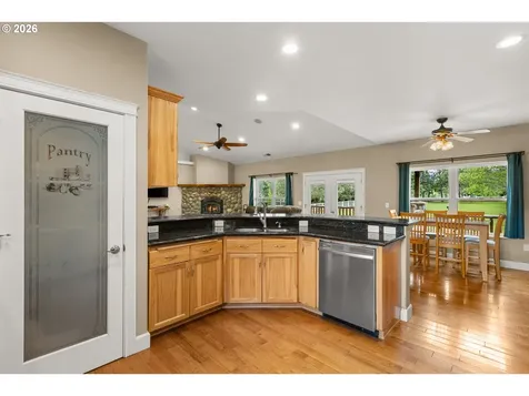 300 Mattie K Lane Roseburg OR 97471