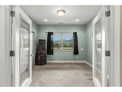 300 Mattie K Lane Roseburg OR 97471