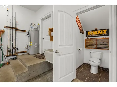 300 Mattie K Lane Roseburg OR 97471