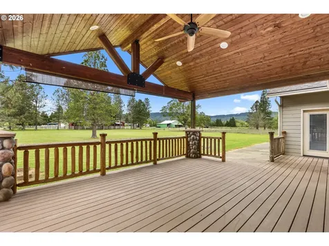 300 Mattie K Lane Roseburg OR 97471