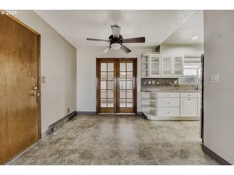 705 NE 94th Avenue Vancouver WA 98664