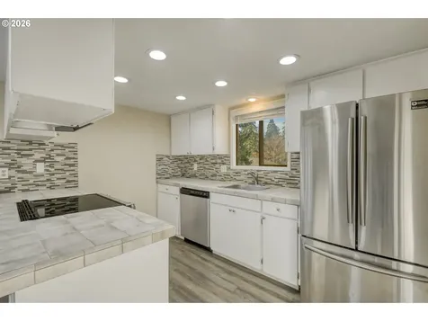 5900 SW Ellerson Terrace Beaverton OR 97007