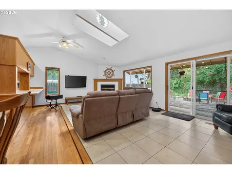 9306 NE 147th Avenue Vancouver WA 98682