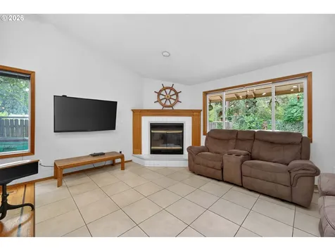 9306 NE 147th Avenue Vancouver WA 98682