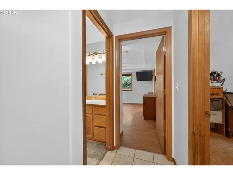 9306 NE 147th Avenue Vancouver WA 98682