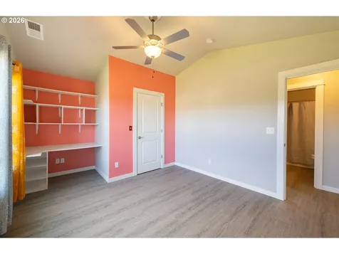 160 Braxton Court Roseburg OR 97471