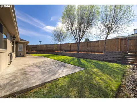 160 Braxton Court Roseburg OR 97471