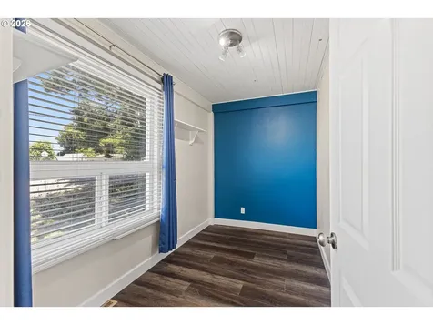 1228 Spruce Street Myrtle Point OR 97458