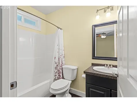 1228 Spruce Street Myrtle Point OR 97458