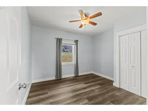 1228 Spruce Street Myrtle Point OR 97458