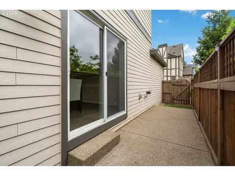10883 SW Stockholm Drive Wilsonville OR 97070