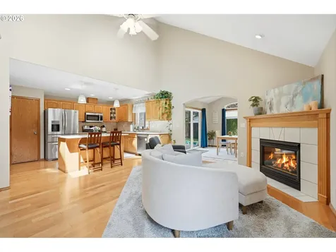276 SE 8th Avenue Canby OR 97013