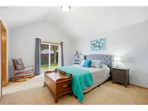 276 SE 8th Avenue Canby OR 97013